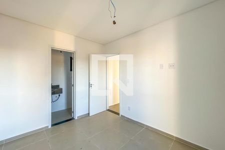 Apartamento à venda com 118m², 2 quartos e 2 vagas Apartamento à venda com 118m², 2 quartos e 2 vagasSuíte