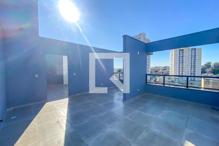 Apartamento à venda com 118m², 2 quartos e 2 vagas Apartamento à venda com 118m², 2 quartos e 2 vagasCobertura