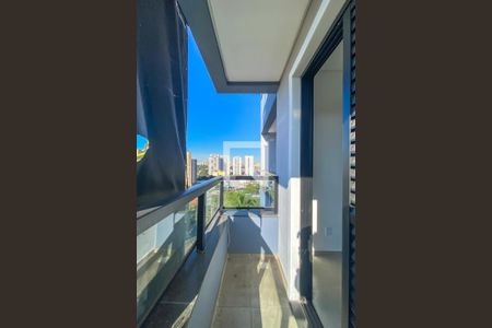 Apartamento à venda com 118m², 2 quartos e 2 vagas Apartamento à venda com 118m², 2 quartos e 2 vagasVaranda do Quarto