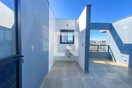 Apartamento à venda com 118m², 2 quartos e 2 vagas Apartamento à venda com 118m², 2 quartos e 2 vagasÁrea de Serviço