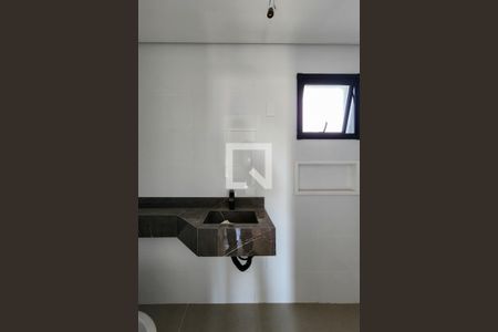 Apartamento à venda com 112m², 2 quartos e 2 vagas Apartamento à venda com 112m², 2 quartos e 2 vagasBanheiro Social