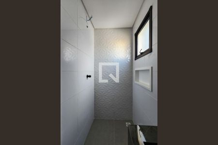 Apartamento à venda com 112m², 2 quartos e 2 vagas Apartamento à venda com 112m², 2 quartos e 2 vagasBanheiro da Suíte