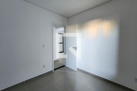 Apartamento à venda com 90m², 2 quartos e 1 vagaSuíte