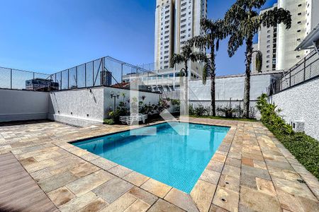 Apartamento para alugar com 356m², 3 quartos e 3 vagasÁrea comum - Piscina