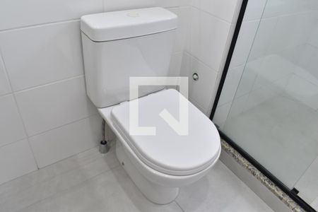 Banheiro Suíte 1 de apartamento para alugar com 2 quartos, 104m² em Portão, Curitiba
