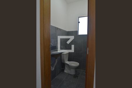 Casa à venda com 270m², 3 quartos e 4 vagasBanheiro 2