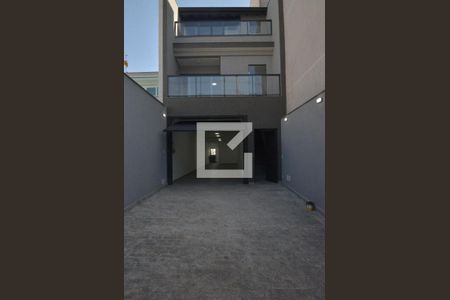 Casa à venda com 270m², 3 quartos e 4 vagasÁrea comum