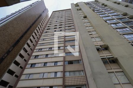 Apartamento para alugar com 240m², 5 quartos e 3 vagas Apartamento para alugar com 240m², 5 quartos e 3 vagasFachada do prédio