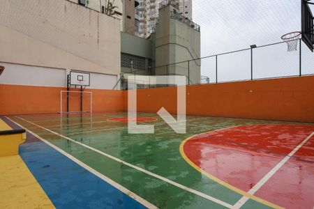 Apartamento para alugar com 240m², 5 quartos e 3 vagas Apartamento para alugar com 240m², 5 quartos e 3 vagasÁrea comum - Quadra esportiva