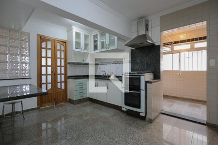 Apartamento para alugar com 240m², 5 quartos e 3 vagas Apartamento para alugar com 240m², 5 quartos e 3 vagasCozinha