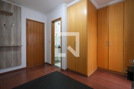 Apartamento para alugar com 240m², 5 quartos e 3 vagas Apartamento para alugar com 240m², 5 quartos e 3 vagasSuíte 4