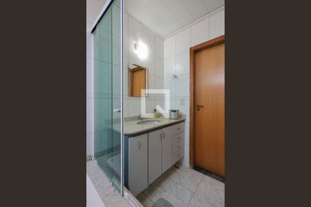 Apartamento para alugar com 240m², 5 quartos e 3 vagas Apartamento para alugar com 240m², 5 quartos e 3 vagasBanheiro da Suíte 2