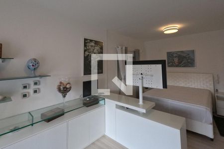 Apartamento para alugar com 189m², 3 quartos e 2 vagasQuarto 3