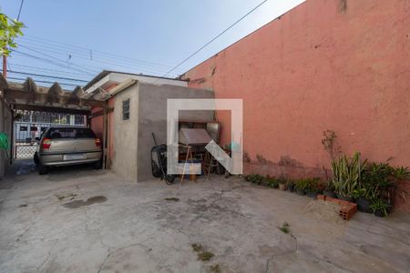 Casa à venda com 161m², 3 quartos e 6 vagas Casa à venda com 161m², 3 quartos e 6 vagasGaragem