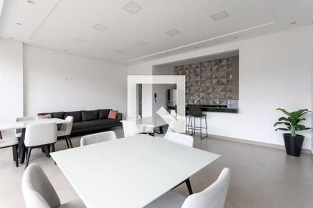 Apartamento à venda com 52m², 2 quartos e 1 vaga Apartamento à venda com 52m², 2 quartos e 1 vagaÁrea comum - Salão de festas