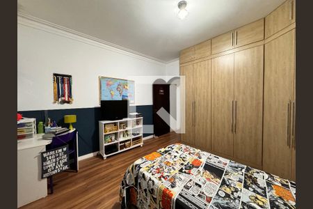 Casa à venda com 230m², 4 quartos e 3 vagas Casa à venda com 230m², 4 quartos e 3 vagasQuarto 2