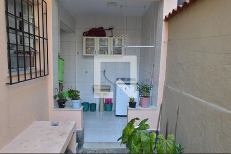Casa à venda com 65m², 2 quartos e sem vagaÁrea de Serviço