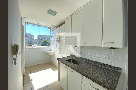 Apartamento à venda com 78m², 3 quartos e 1 vagaCozinha e Área de Serviço