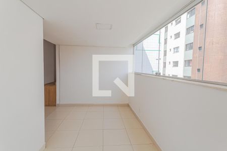 Apartamento à venda com 120m², 2 quartos e 2 vagas Apartamento à venda com 120m², 2 quartos e 2 vagasSala 2 na Cobertura
