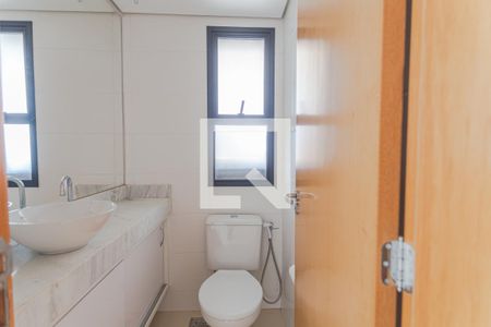Apartamento à venda com 120m², 2 quartos e 2 vagas Apartamento à venda com 120m², 2 quartos e 2 vagasLavabo da Sala 2 na Cobertura