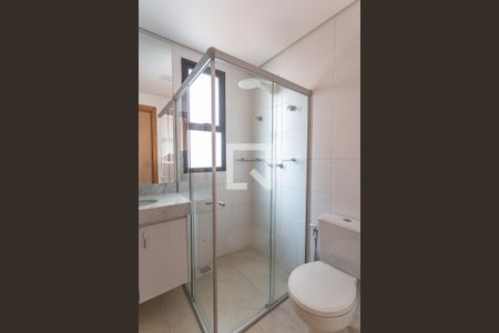 Apartamento à venda com 120m², 2 quartos e 2 vagas Apartamento à venda com 120m², 2 quartos e 2 vagasBanheiro Social