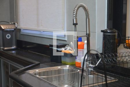 Apartamento à venda com 100m², 2 quartos e 2 vagasCozinha