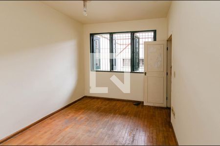 Casa à venda com 400m², 4 quartos e 4 vagasSuíte 1