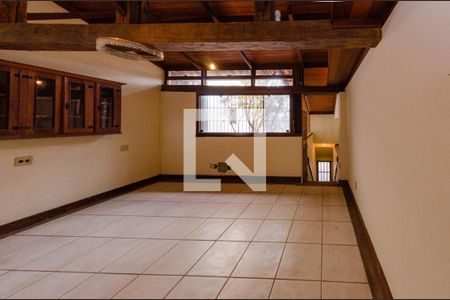 Casa à venda com 400m², 4 quartos e 4 vagasSalão