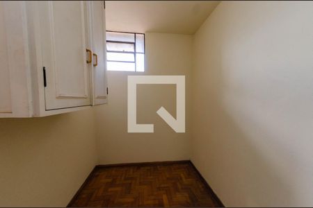 Casa à venda com 400m², 4 quartos e 4 vagasQuarto de serviço
