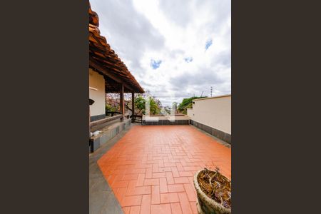 Casa à venda com 400m², 4 quartos e 4 vagasÁrea