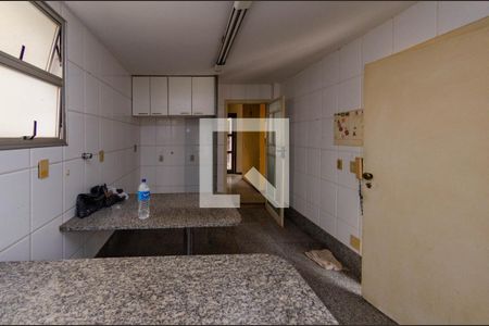 Casa à venda com 400m², 4 quartos e 4 vagasCozinha