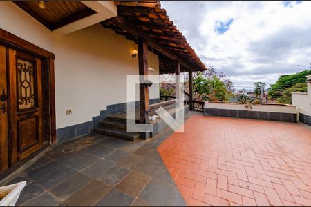 Casa à venda com 400m², 4 quartos e 4 vagasÁrea