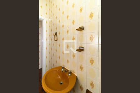 Casa à venda com 192m², 3 quartos e 3 vagasCasa 2 - Banheiro