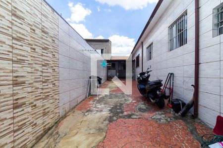 Casa à venda com 192m², 3 quartos e 3 vagasGaragem