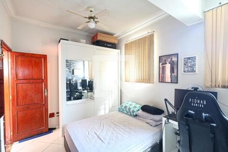 Casa à venda com 210m², 7 quartos e 3 vagasQuarto 