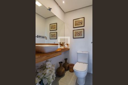 Apartamento à venda com 130m², 3 quartos e 3 vagas Apartamento à venda com 130m², 3 quartos e 3 vagasLavabo