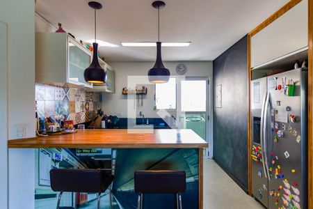 Apartamento à venda com 130m², 3 quartos e 3 vagas Apartamento à venda com 130m², 3 quartos e 3 vagasCozinha