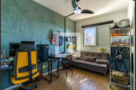 Apartamento à venda com 130m², 3 quartos e 3 vagas Apartamento à venda com 130m², 3 quartos e 3 vagasQuarto 1