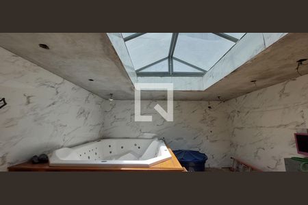 Casa para alugar com 150m², 3 quartos e 2 vagas Casa para alugar com 150m², 3 quartos e 2 vagasVaranda Jacuzzi