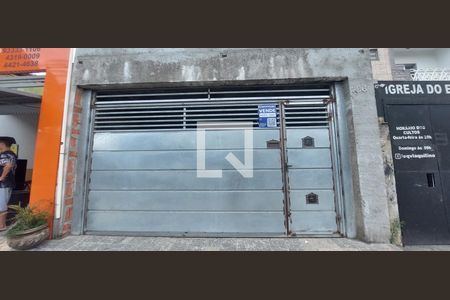 Casa para alugar com 150m², 3 quartos e 2 vagas Casa para alugar com 150m², 3 quartos e 2 vagasFachada