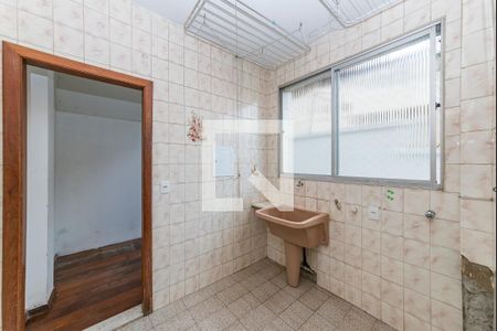 Apartamento à venda com 108m², 3 quartos e 1 vagaÁrea de Serviço