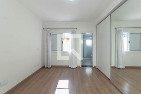 Casa à venda com 238m², 4 quartos e 4 vagas Casa à venda com 238m², 4 quartos e 4 vagasSuíte 1