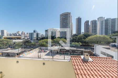 Casa à venda com 238m², 4 quartos e 4 vagas Casa à venda com 238m², 4 quartos e 4 vagasSacada da Suíte 2 - Vista