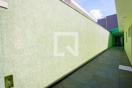 Casa à venda com 200m², 2 quartos e 5 vagas Casa à venda com 200m², 2 quartos e 5 vagasQuintal