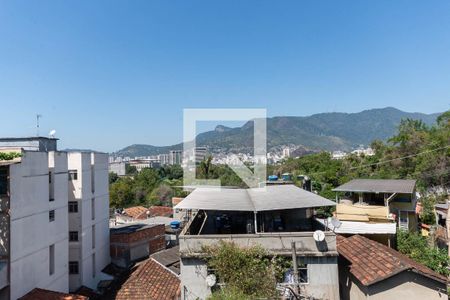 Apartamento à venda com 74m², 1 quarto e sem vagaVista