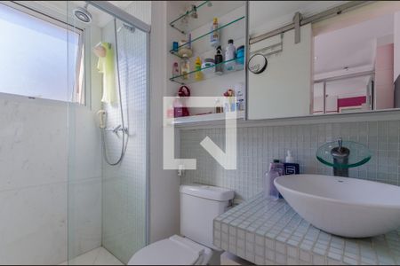 Apartamento à venda com 143m², 3 quartos e 3 vagas Apartamento à venda com 143m², 3 quartos e 3 vagasBanheiro da Suíte 1