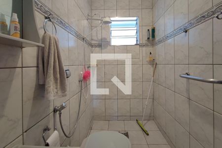 Casa à venda com 140m², 3 quartos e 3 vagasBanheiro 