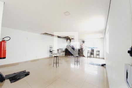 Apartamento à venda com 42m², 2 quartos e 1 vagaÁrea comum - Salão de festas