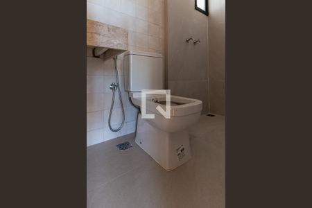 Apartamento à venda com 153m², 4 quartos e 3 vagas Apartamento à venda com 153m², 4 quartos e 3 vagasBanheiro 2