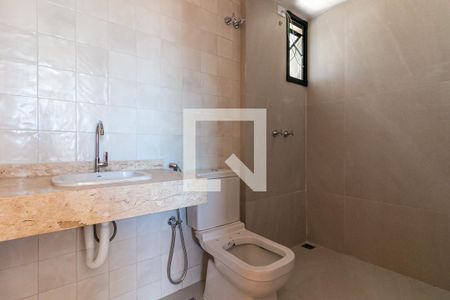 Apartamento à venda com 153m², 4 quartos e 3 vagas Apartamento à venda com 153m², 4 quartos e 3 vagasBanheiro 2